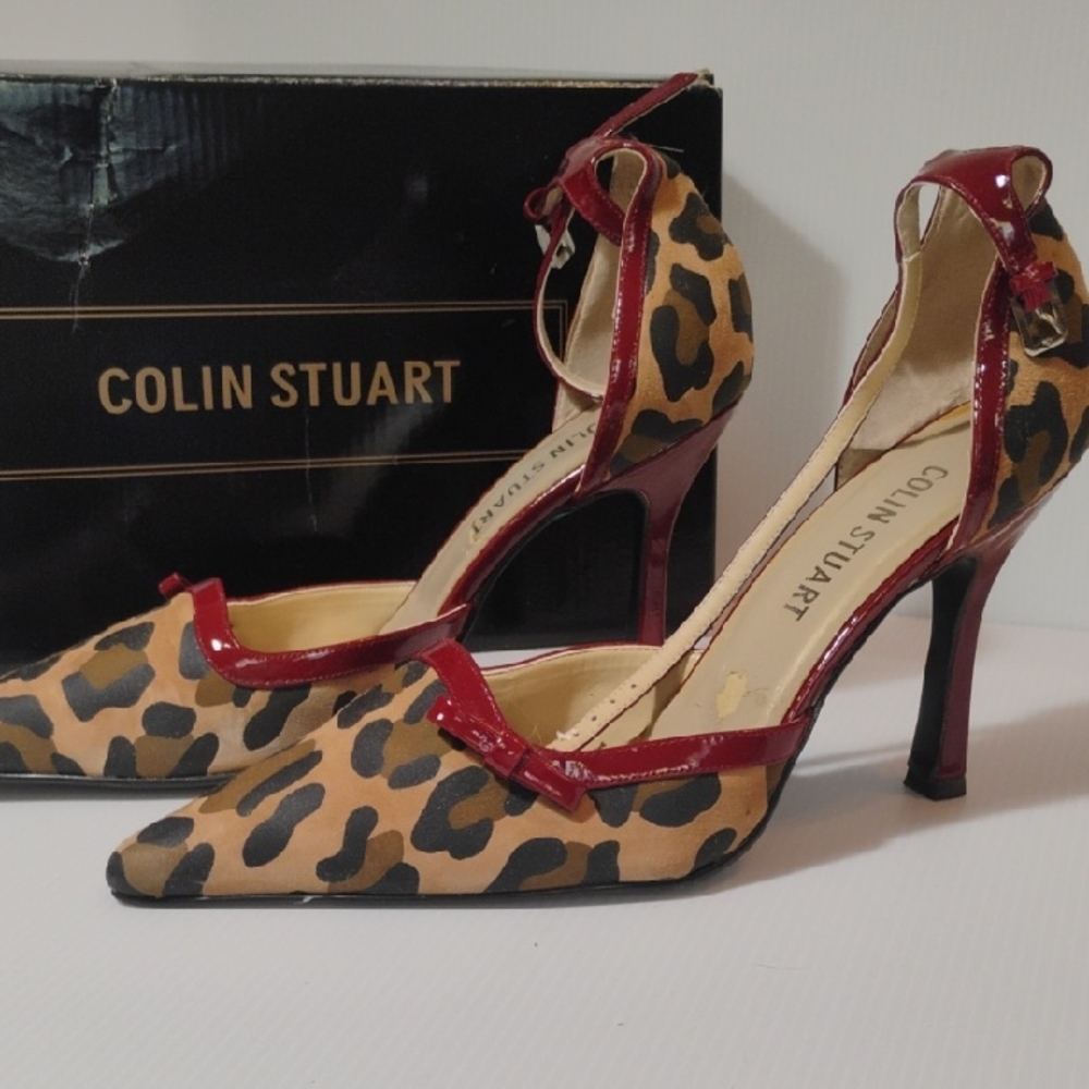 Colin Stuart Leopard Print Pointed Toe Pumps with Red Trim